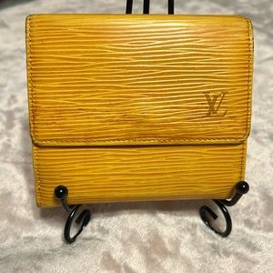 LOUIS VUITTON YELLOW EPI TRIFOLD WALLET with PURPLE INTERIOR